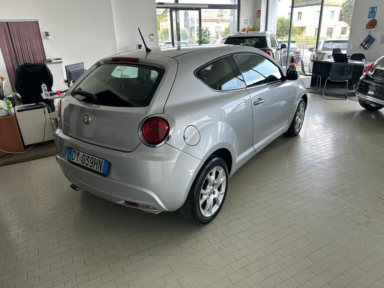 Alfa Romeo MiTo 1.3 JTDm 16V 90 CV Distinctive