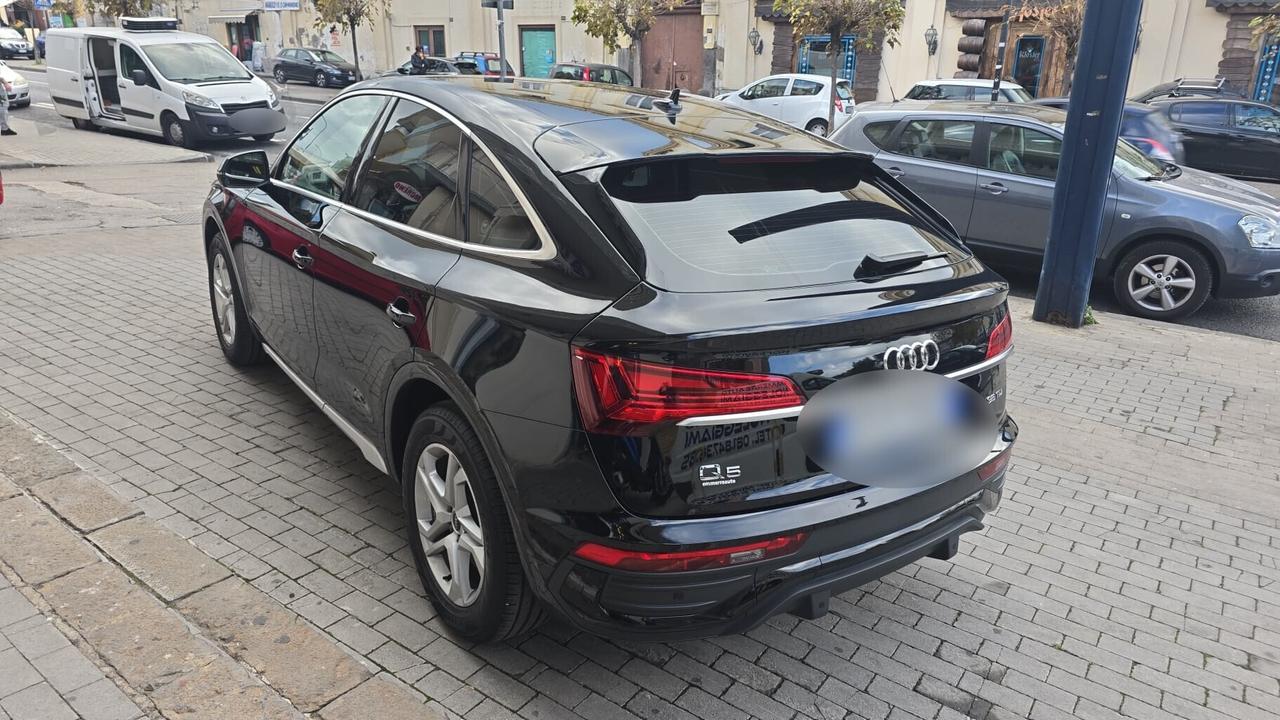 Audi Q5 2.0 SPB 35 TDI T-TRONIC 2022 USATO