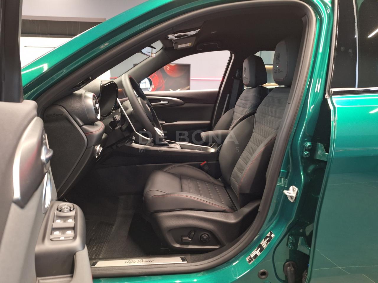 Alfa Romeo Tonale 1.5 hybrid tributo italiano 160cv tct7