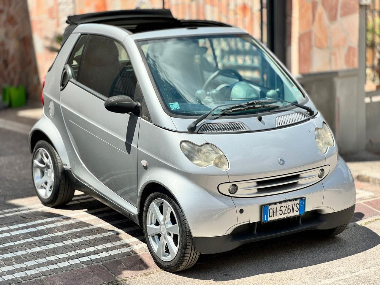 Smart ForTwo 700 cabrio grandstyle (45 kW)
