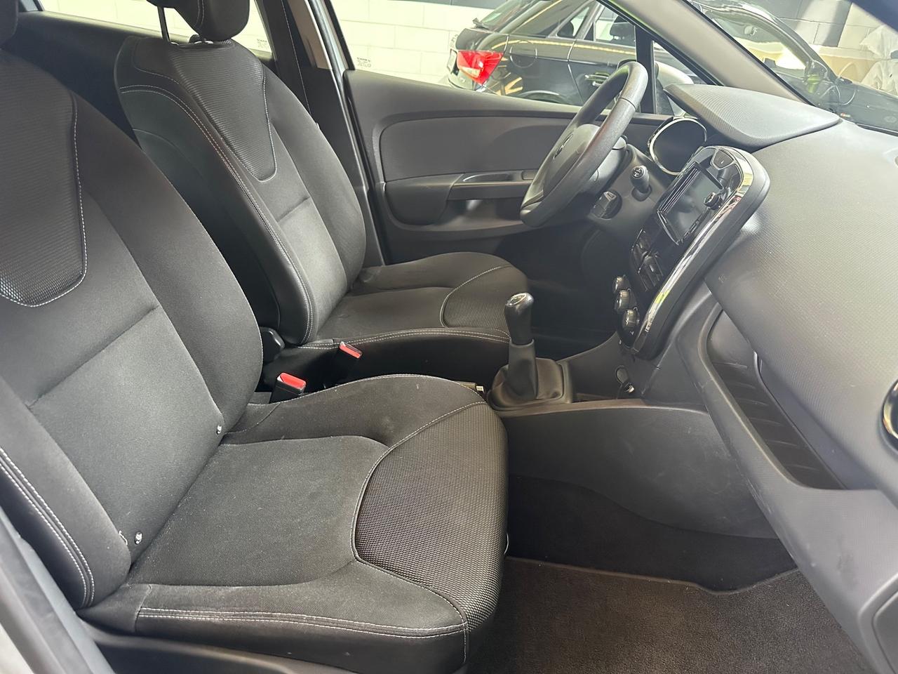 Renault Clio Sporter 1.5 dCi 8V 75CV Live