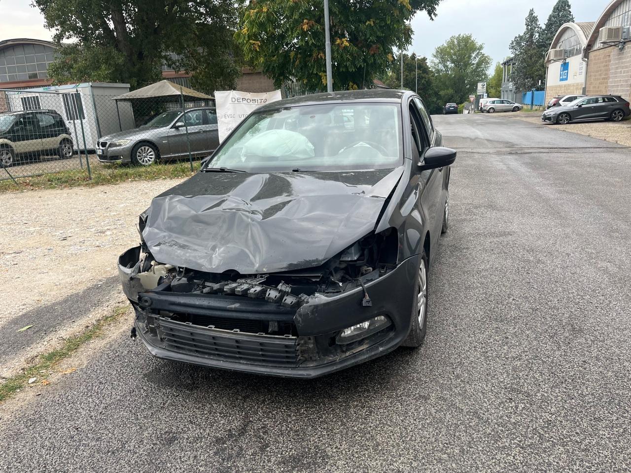 Volkswagen Polo 1.0 MPI 5p. Trendline INCIDENTATA
