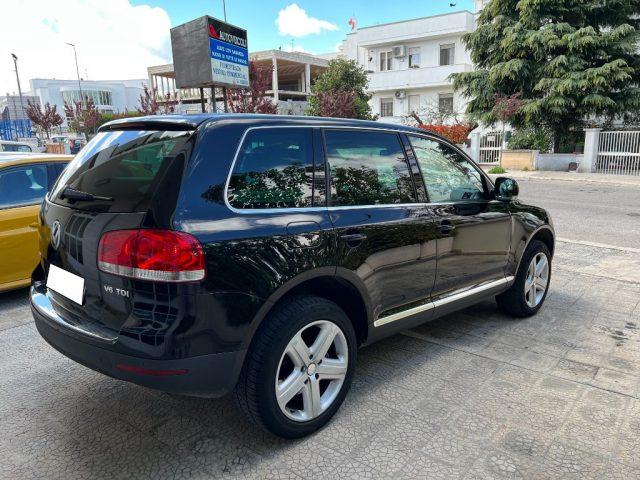 VOLKSWAGEN Touareg 3.0 V6 TDI DPF tiptronic