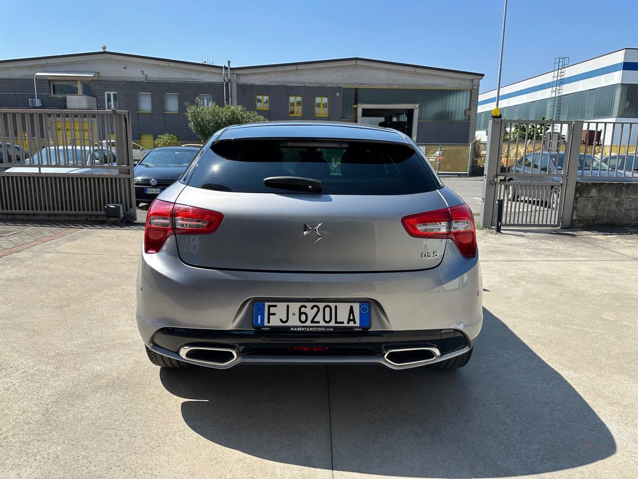 Ds DS5 DS 5 BlueHDi 180 S&S EAT6 Performance Line