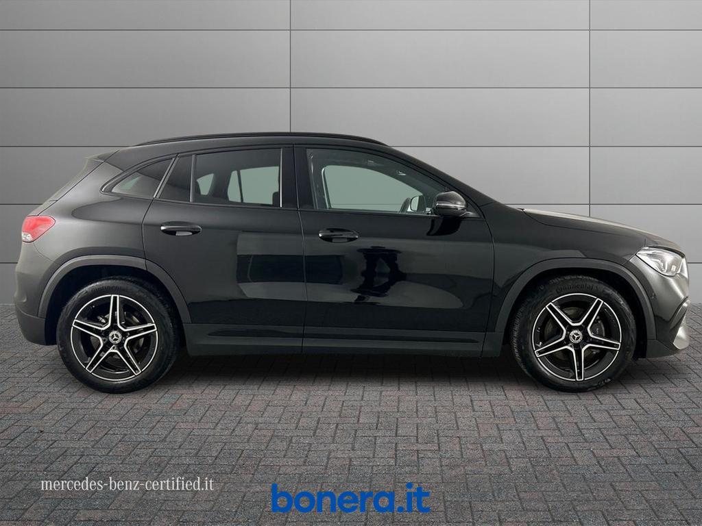 Mercedes GLA 200 200 D Premium 8G-DCT