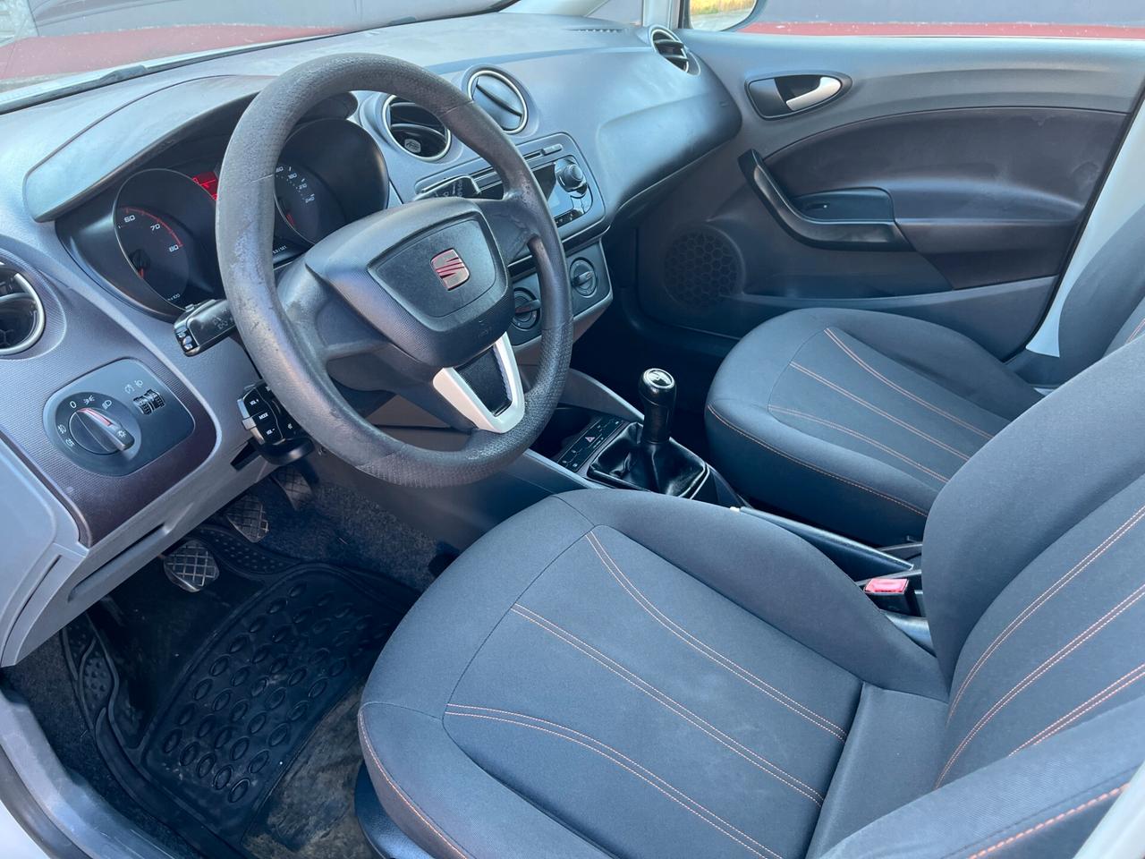 Seat Ibiza ST 1.2 COPA EURO 5 UNICO PROPRIETARIO ADATTA AI NEOPATENTATI