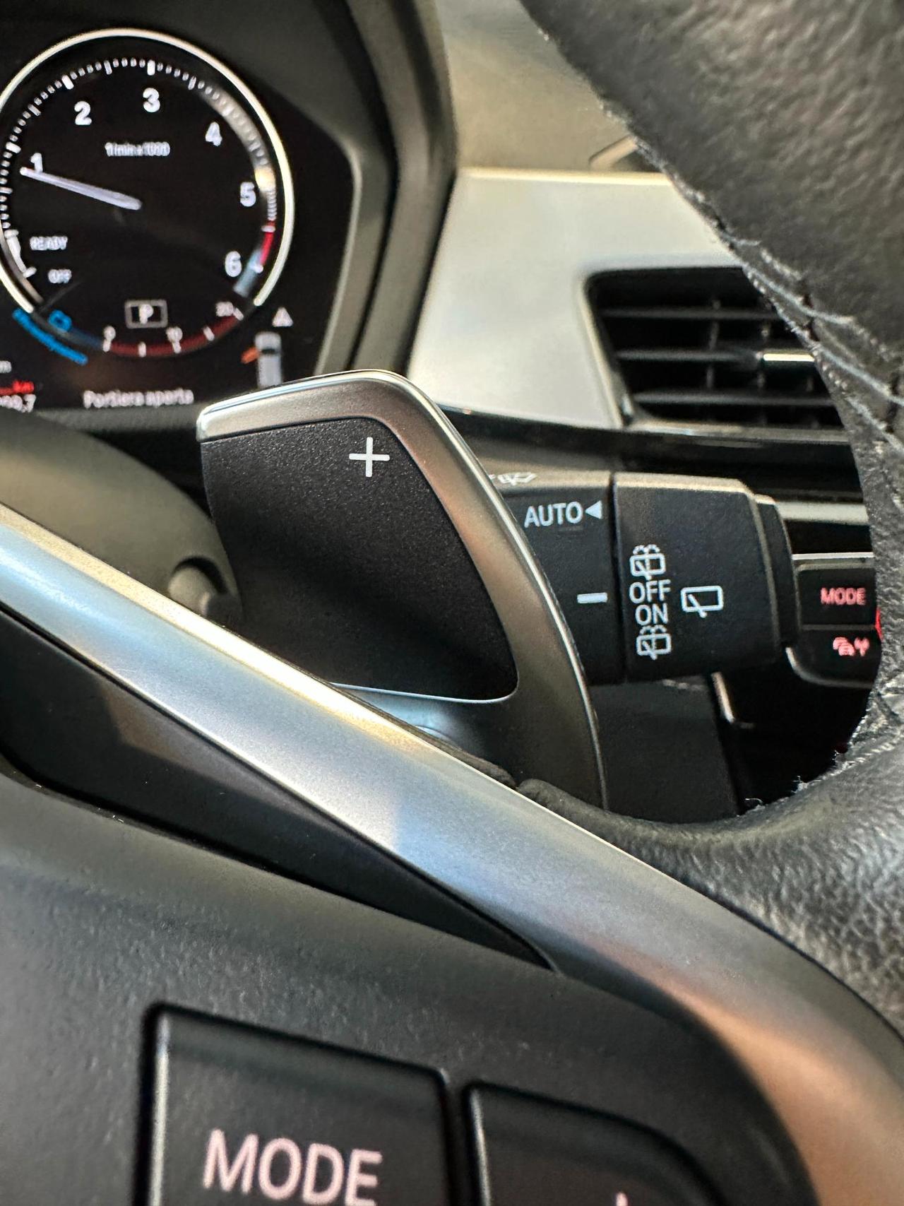 BMW X2 xdrive20d Advantage - LED - 19"- Navi