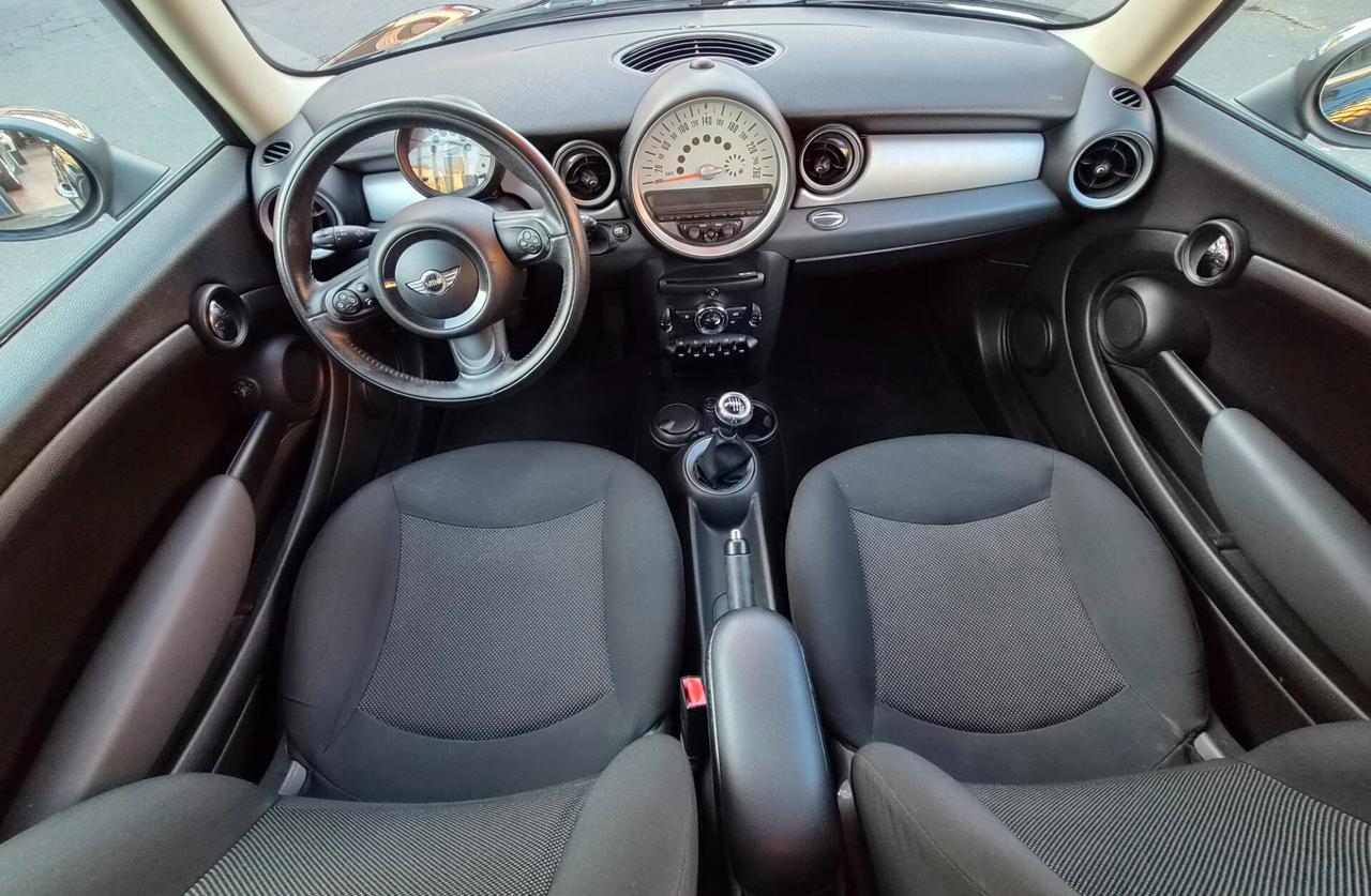 Mini 1.6 16V One D
