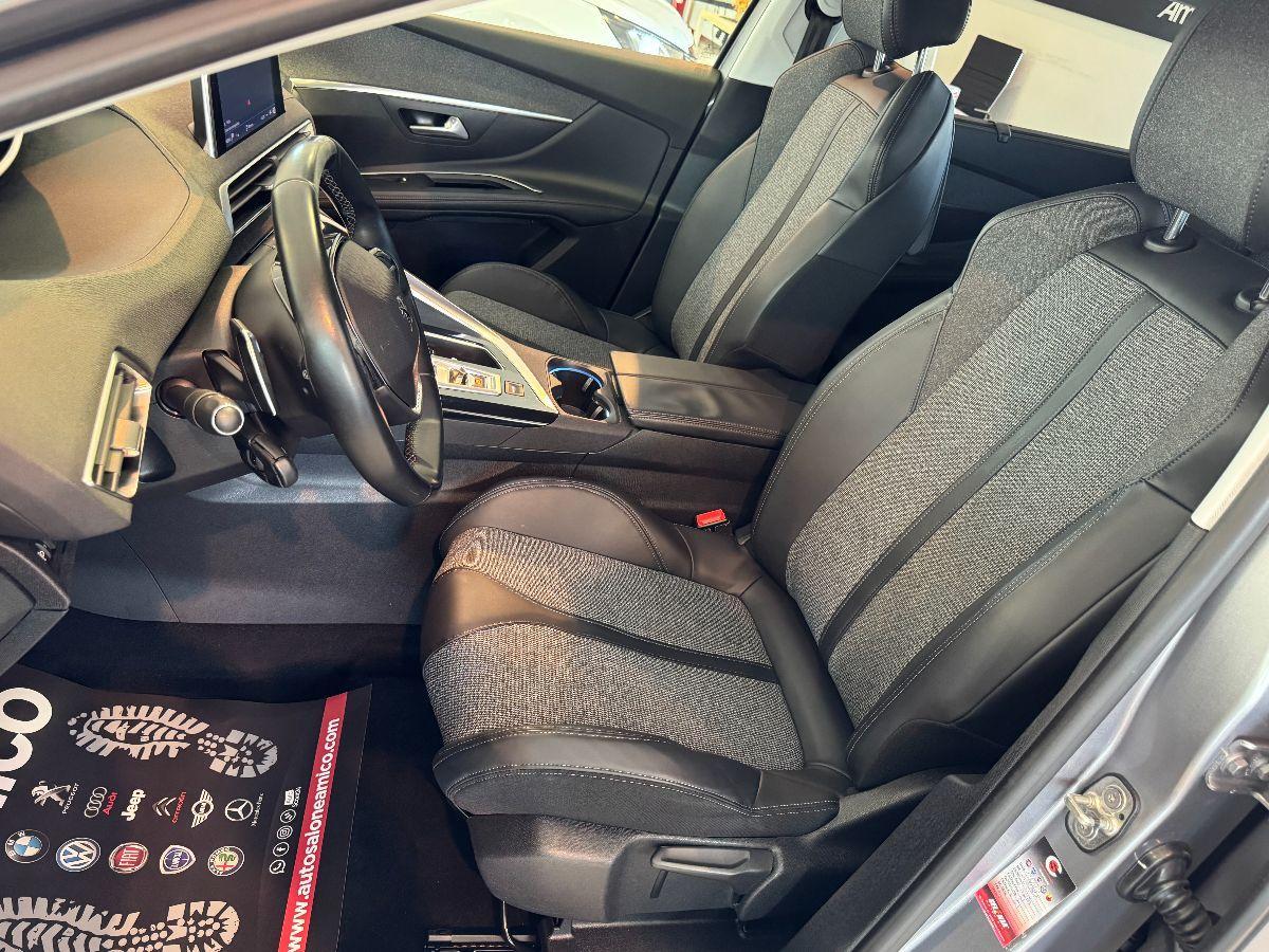 PEUGEOT 5008 1.6 BlueHDi 120cv EAT6 Allure Gancio