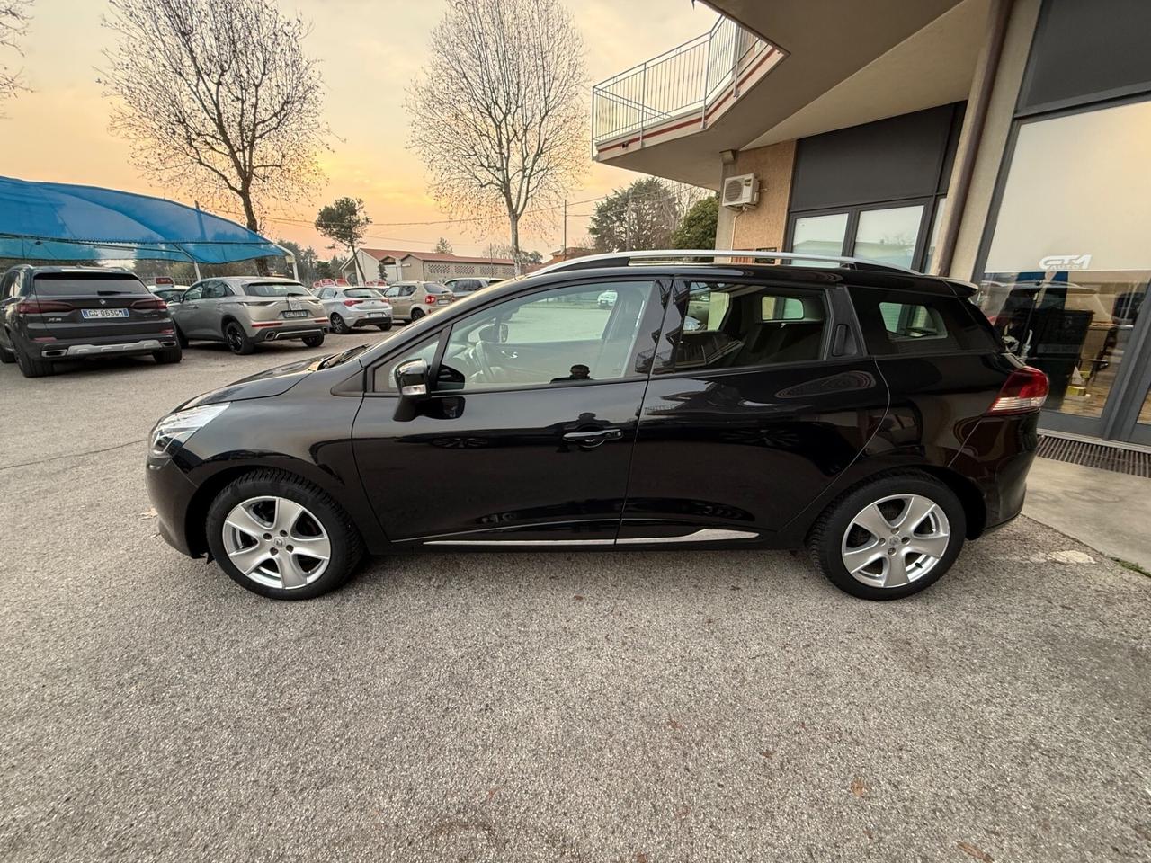 Renault Clio Sporter 1.2 75CV Wave