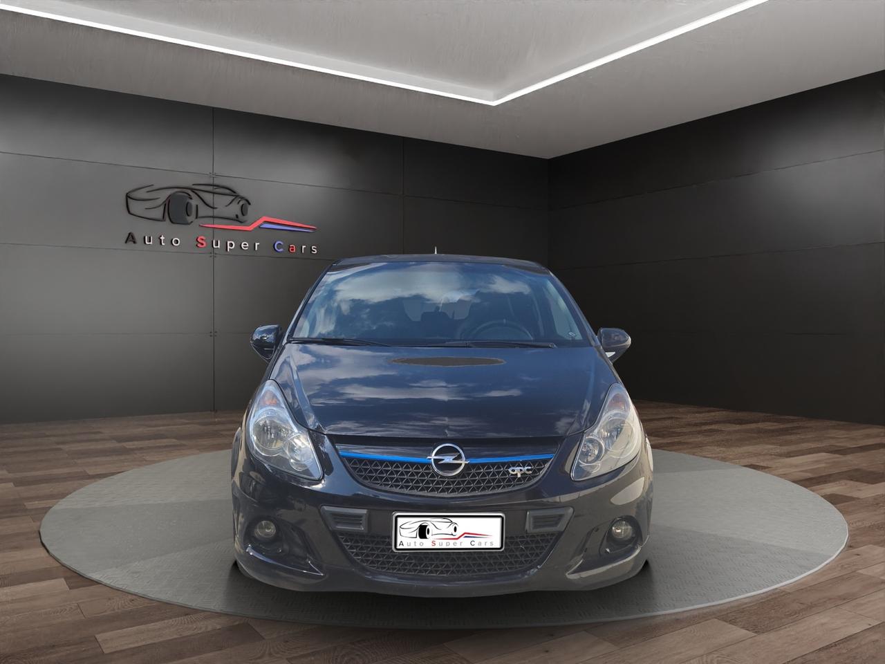 Opel Corsa 1.6 T 192CV 3 porte OPC