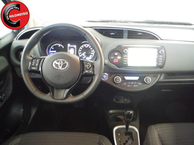 TOYOTA Yaris 1.5 Hybrid 5 porte Business