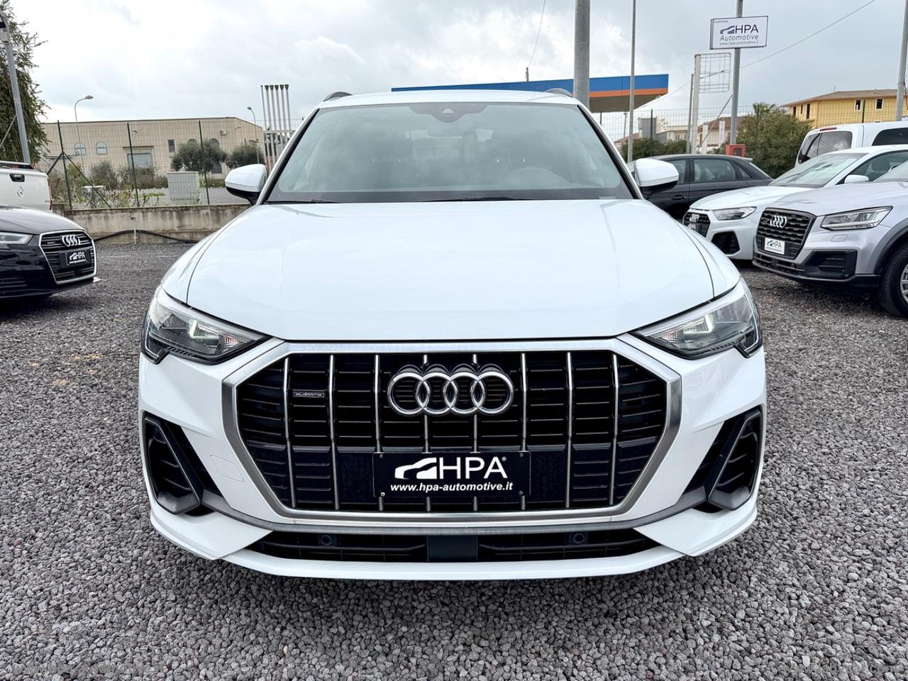 AUDI Q3 2.0TDI quattro S-LINE NAVI LED CERCHI 20 PELLE RETROCAMERA