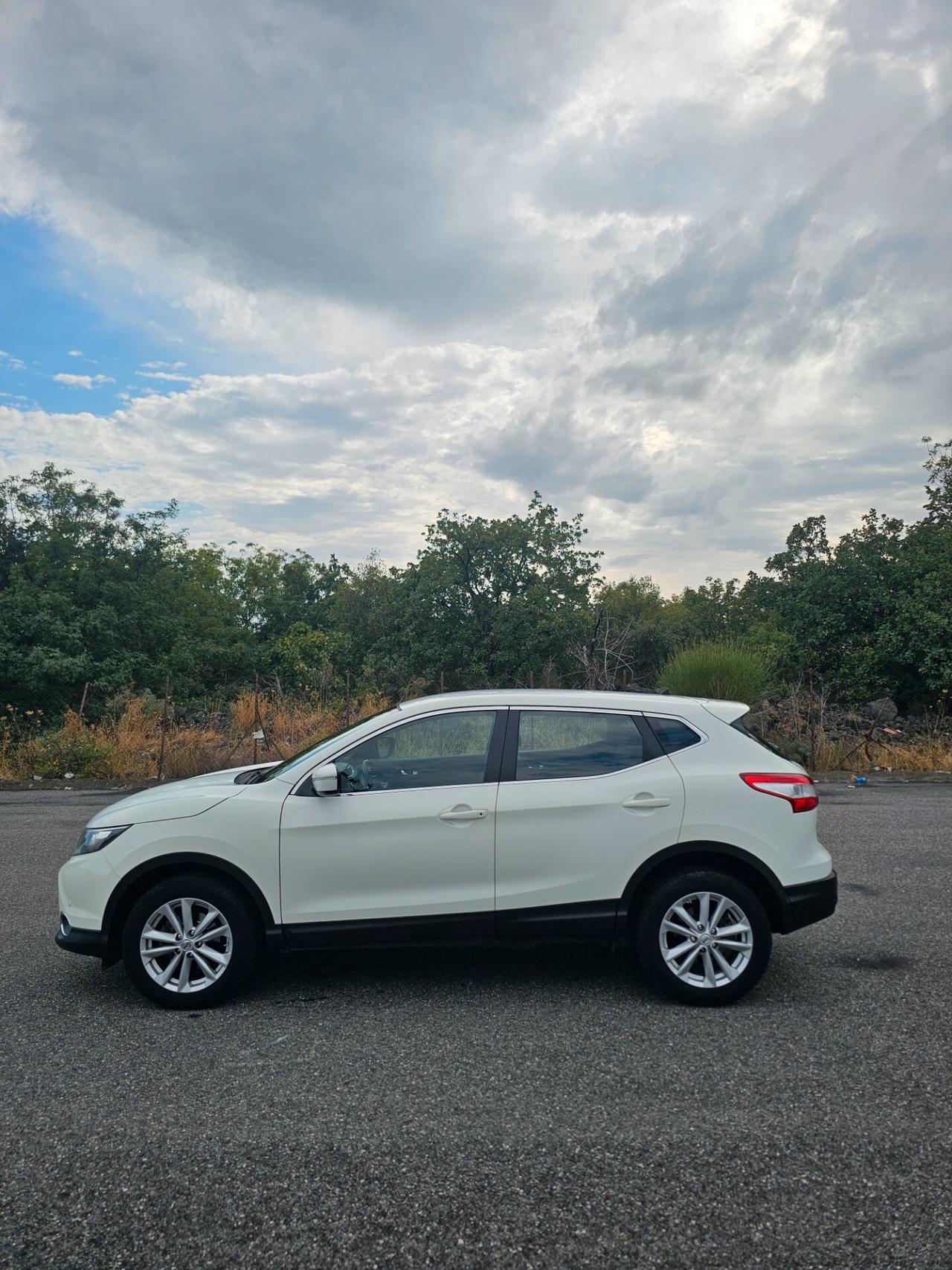 Nissan Qashqai 4WD 1.6 Diesel 130cv 4x4 disinseribile