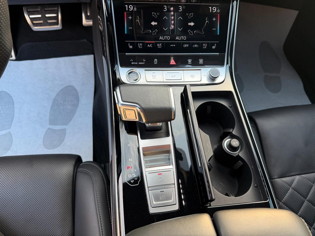 Audi A8 S8 TFSI quattro tiptronic s-line