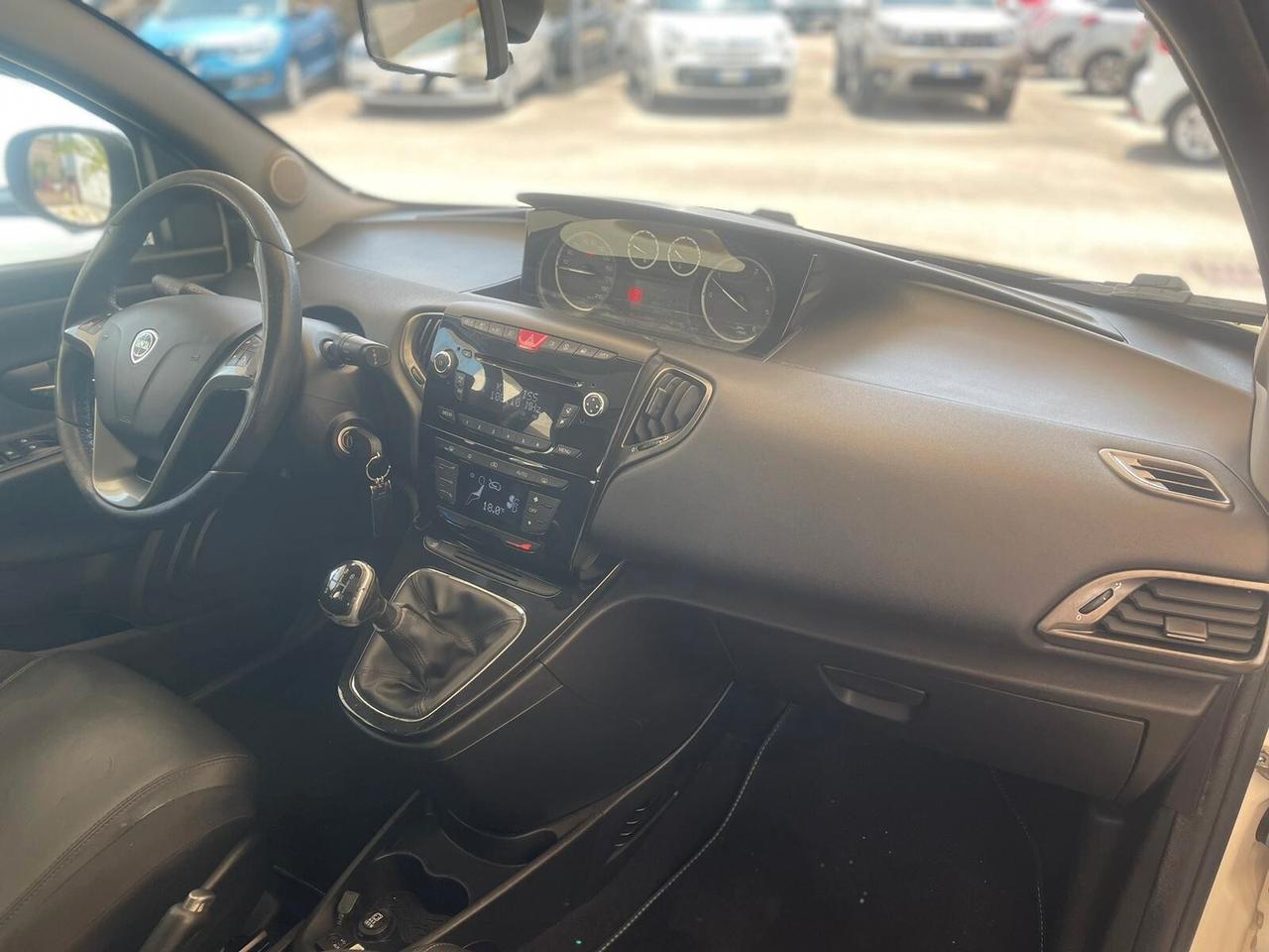Lancia Ypsilon 1.3 MJT 16V 95 CV 5 porte S&S Platinum