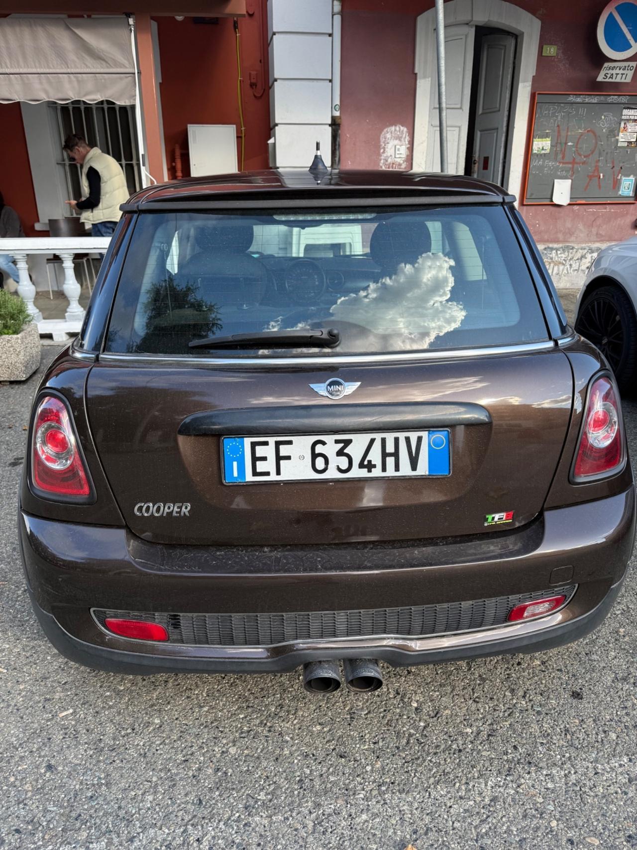 Mini 1.6 16V One (55kW)