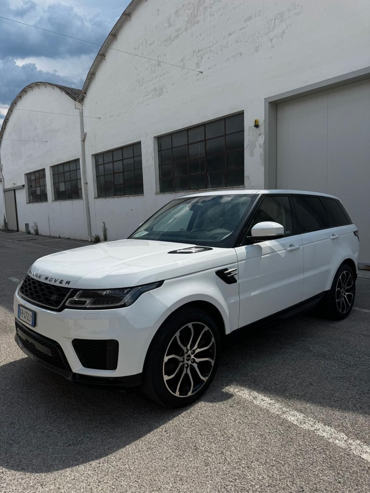 Land Rover Range Sport 3.0 TDV6 HSE Dynamic