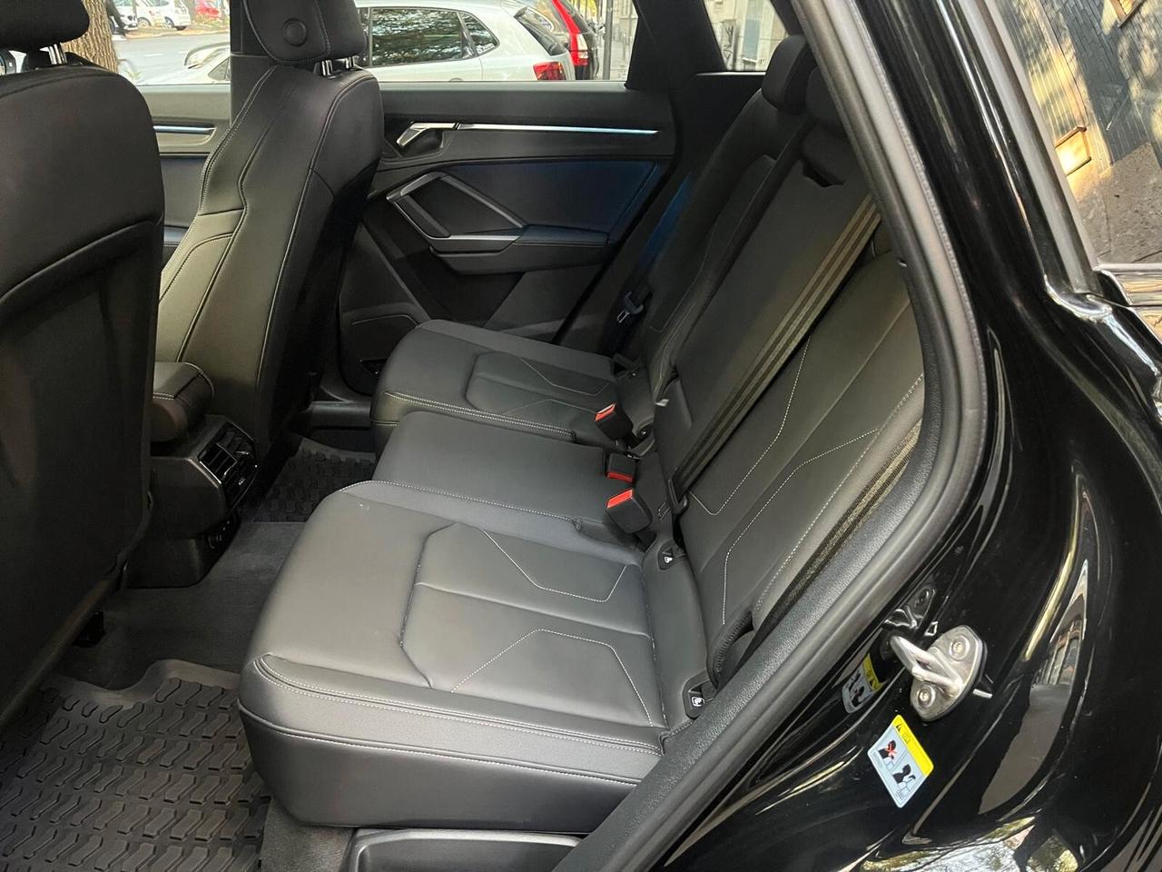 Audi Q3 45 TFSI quattro S tronic line edition