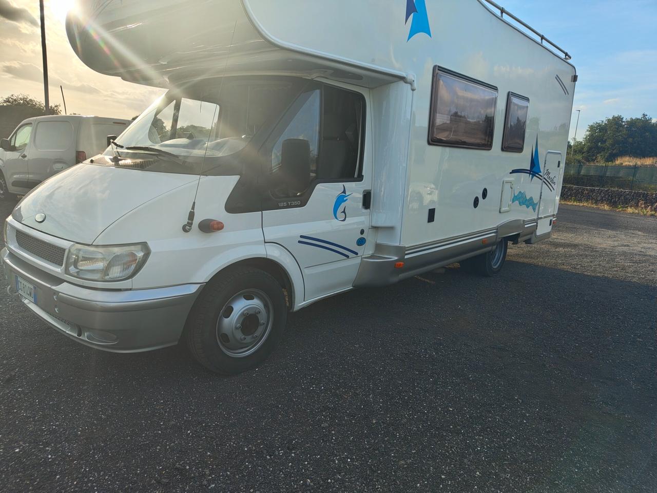 Elnagh Marlin 2004 Ford 2.4TD Gemellato – Garage Portamoto – Full Accessori
