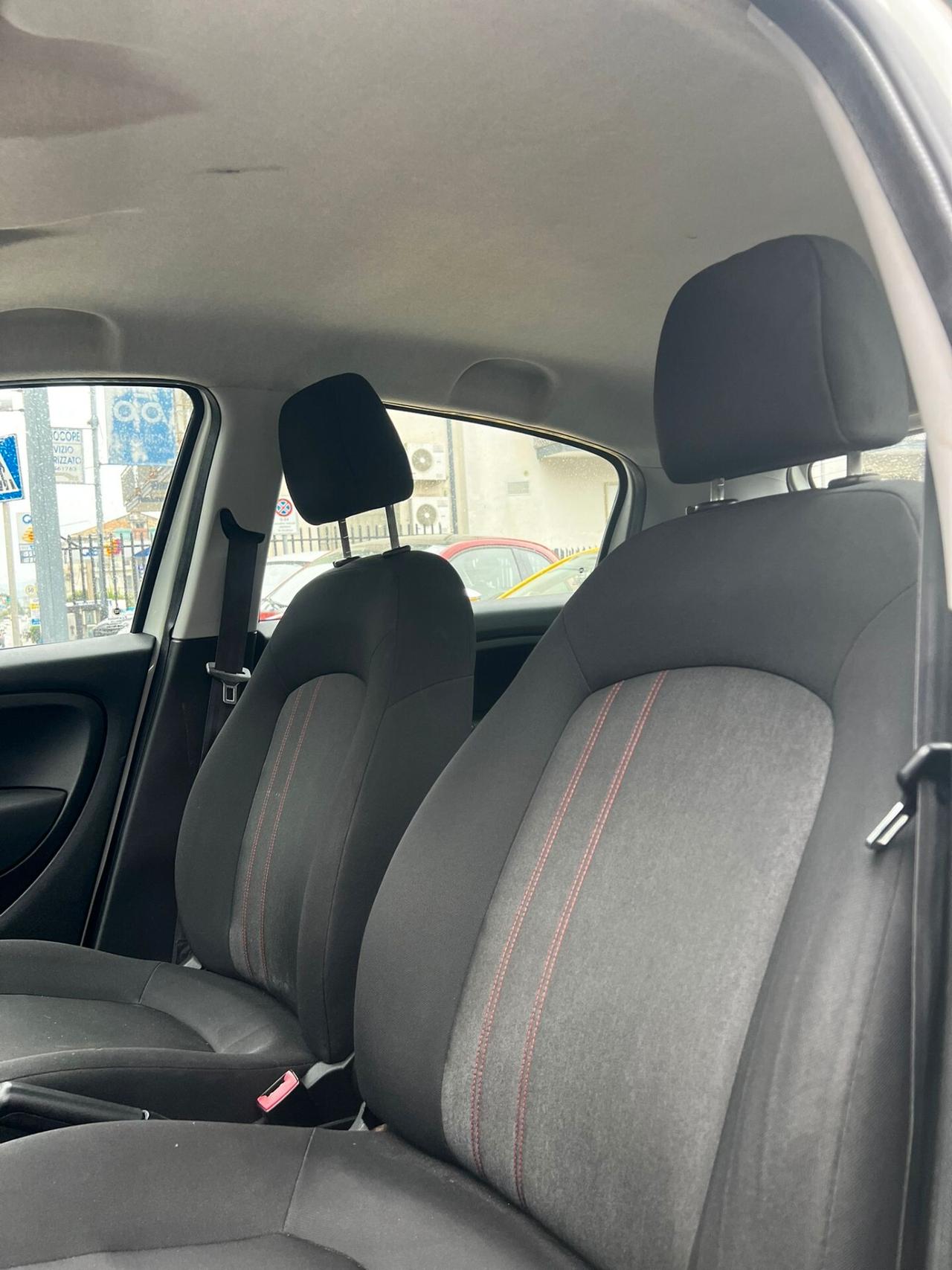 Fiat Punto 1.2 8V 5 porte Virgin Radio