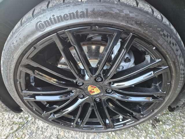 Porsche 911 Carrera 992 Coupe 3.0 Total Black Tetto Cruise