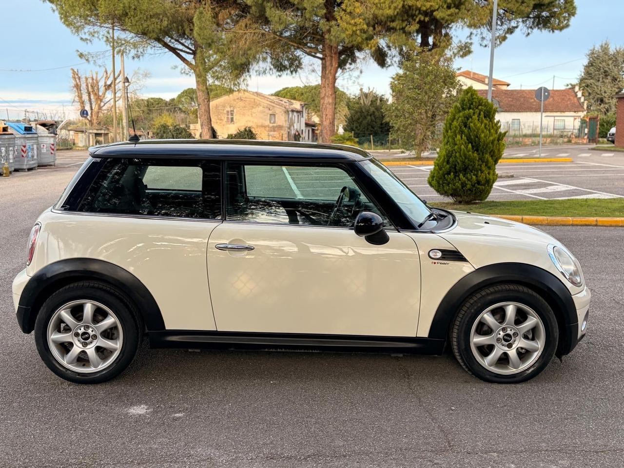 Mini 1.6 16V Cooper D 2009