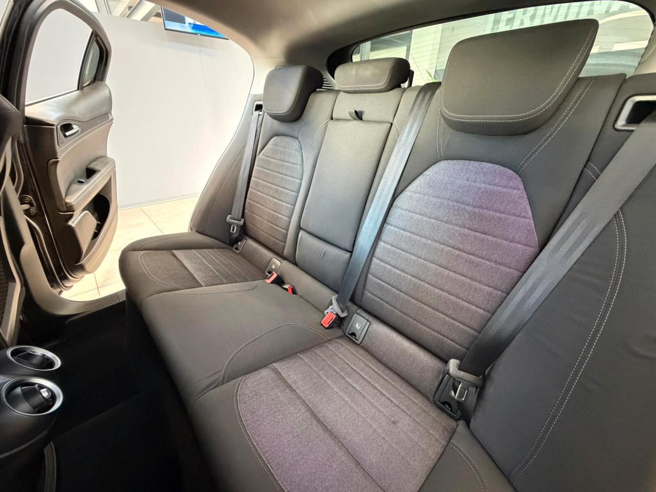 Alfa Romeo Stelvio 2.2 Turbodiesel 160 CV AT8 RWD Business