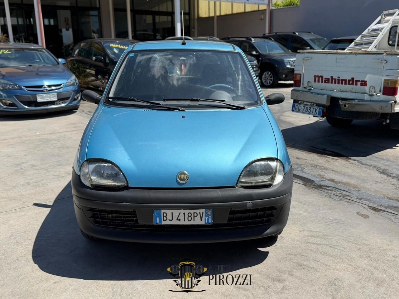 FIAT 600 900CC ANNO 2000