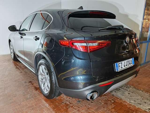 Alfa Romeo Stelvio 2.2d 190cv Q4 Navi + Palette al Volante + Camera