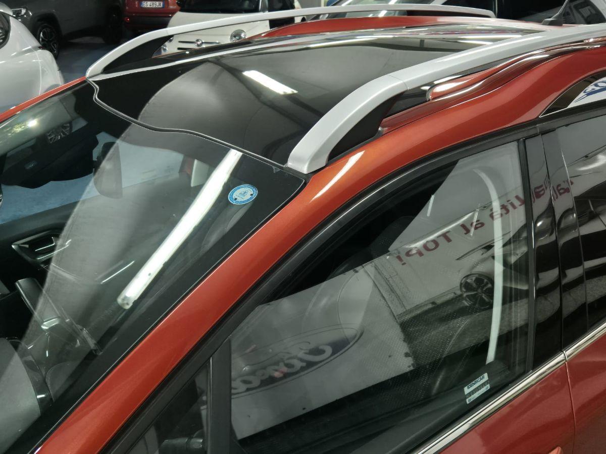 PEUGEOT - 2008 - 1.6 e-HDi 92 CV S&S Urban Cross