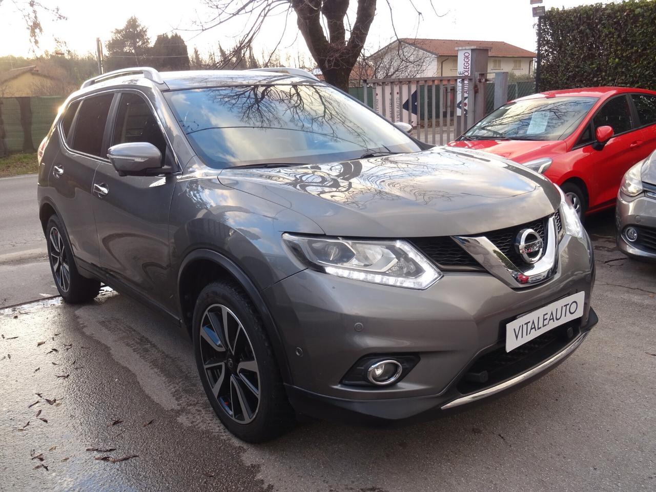 Nissan X-Trail 1.6 dCi 2WD Tekna ((AUTOCARRO N1))