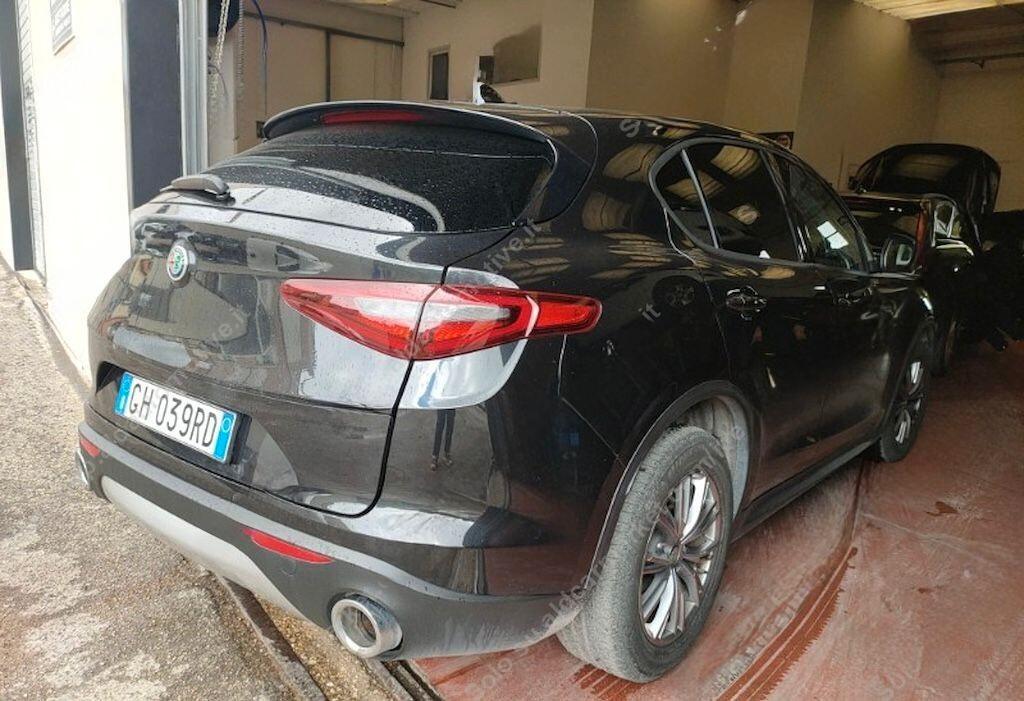 ALFA ROMEO STELVIO 2.2 AUTOCARRO N1