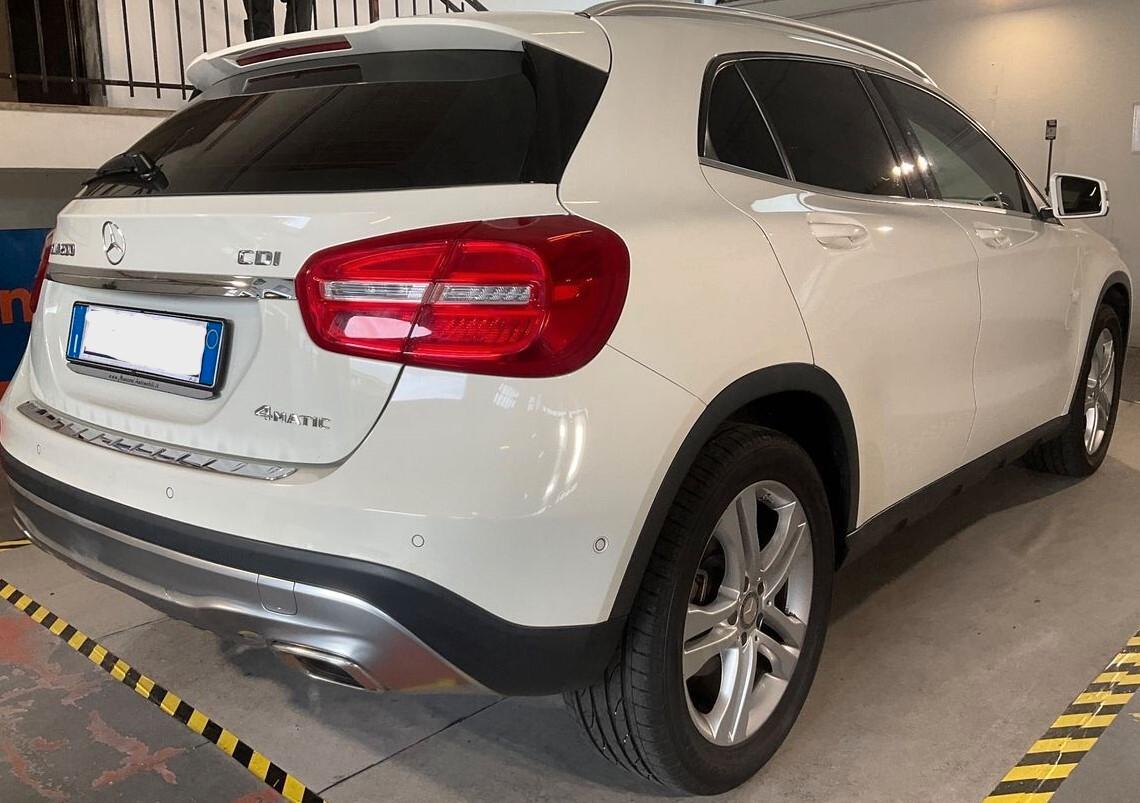 Mercedes-benz GLA 200 GLA 200 CDI Automatic 4Matic Sport