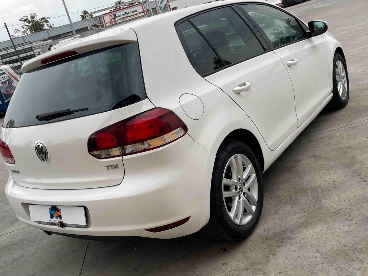 Volkswagen Golf 1.6 TDI DPF 5p. Highline NEOPATENTATI
