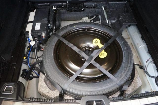 VOLVO XC60 B4 AWD Geartronic Inscription Ufficiale Certificat