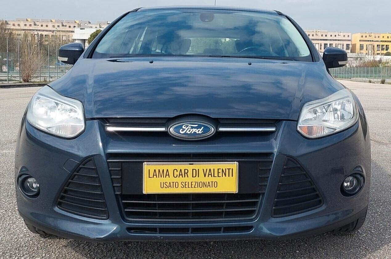 FORD FOCUS 1.6 - POCHI CHILOMETRI-CONSUMI RIDOTTI