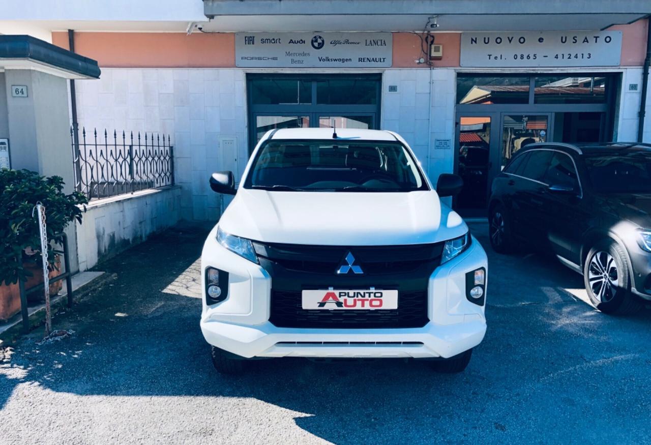 Mitsubishi L200 2.3 PICKUP CABINA ESTESA 4X4