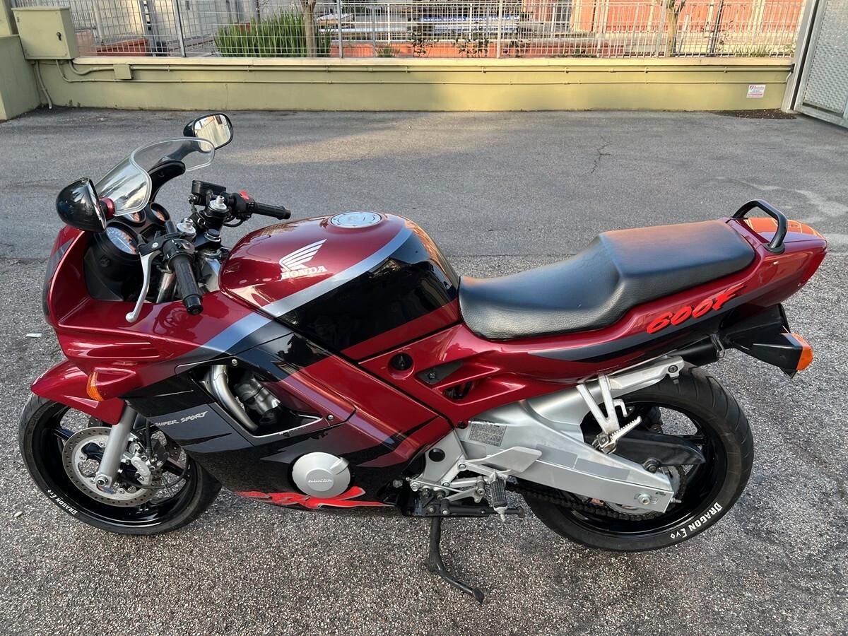 Honda CBR 600 F