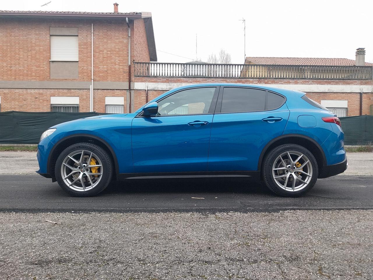 Alfa Romeo Stelvio 2.2 Turbodiesel 210 CV AT8 Q4 Executive