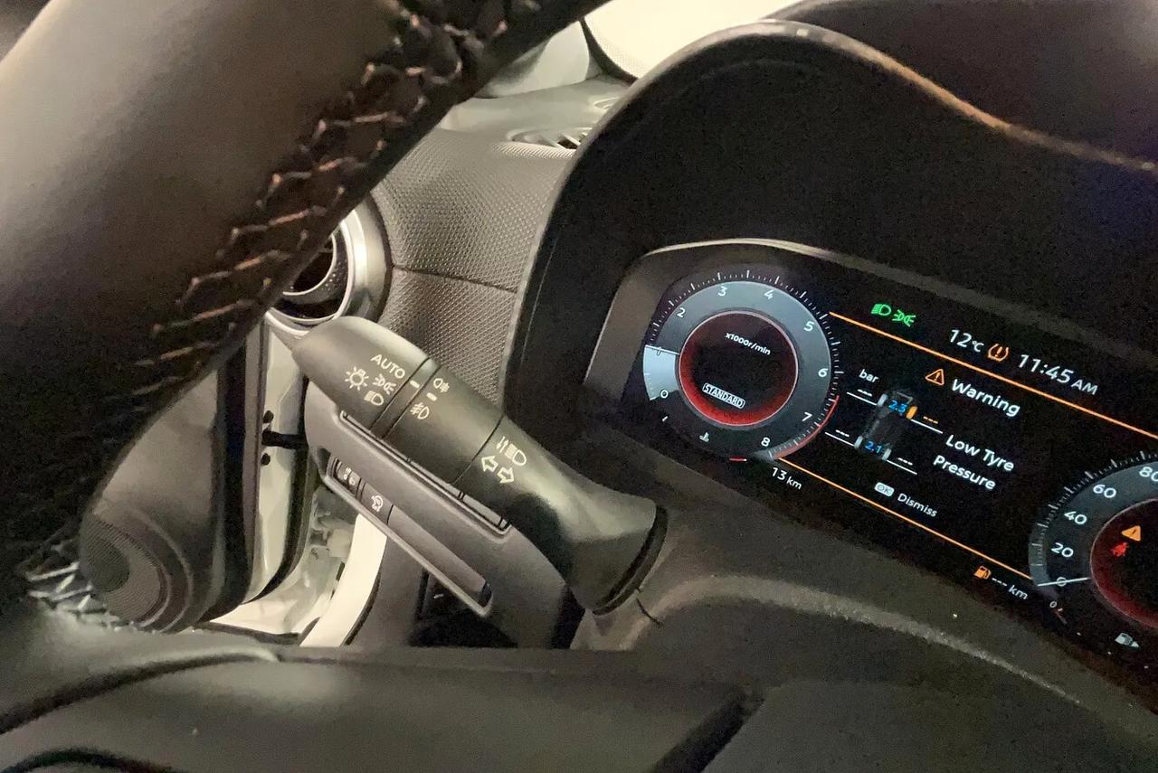 Nissan Juke 1.0 DIG-T 114 CV N-Connecta