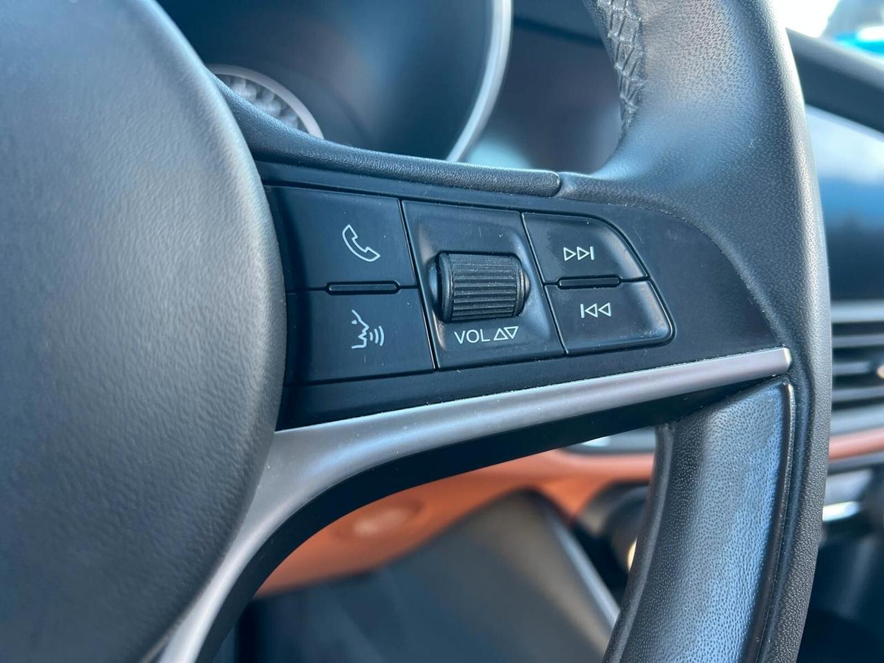 Alfa Romeo Giulia 2.2150 CV AT8 Super