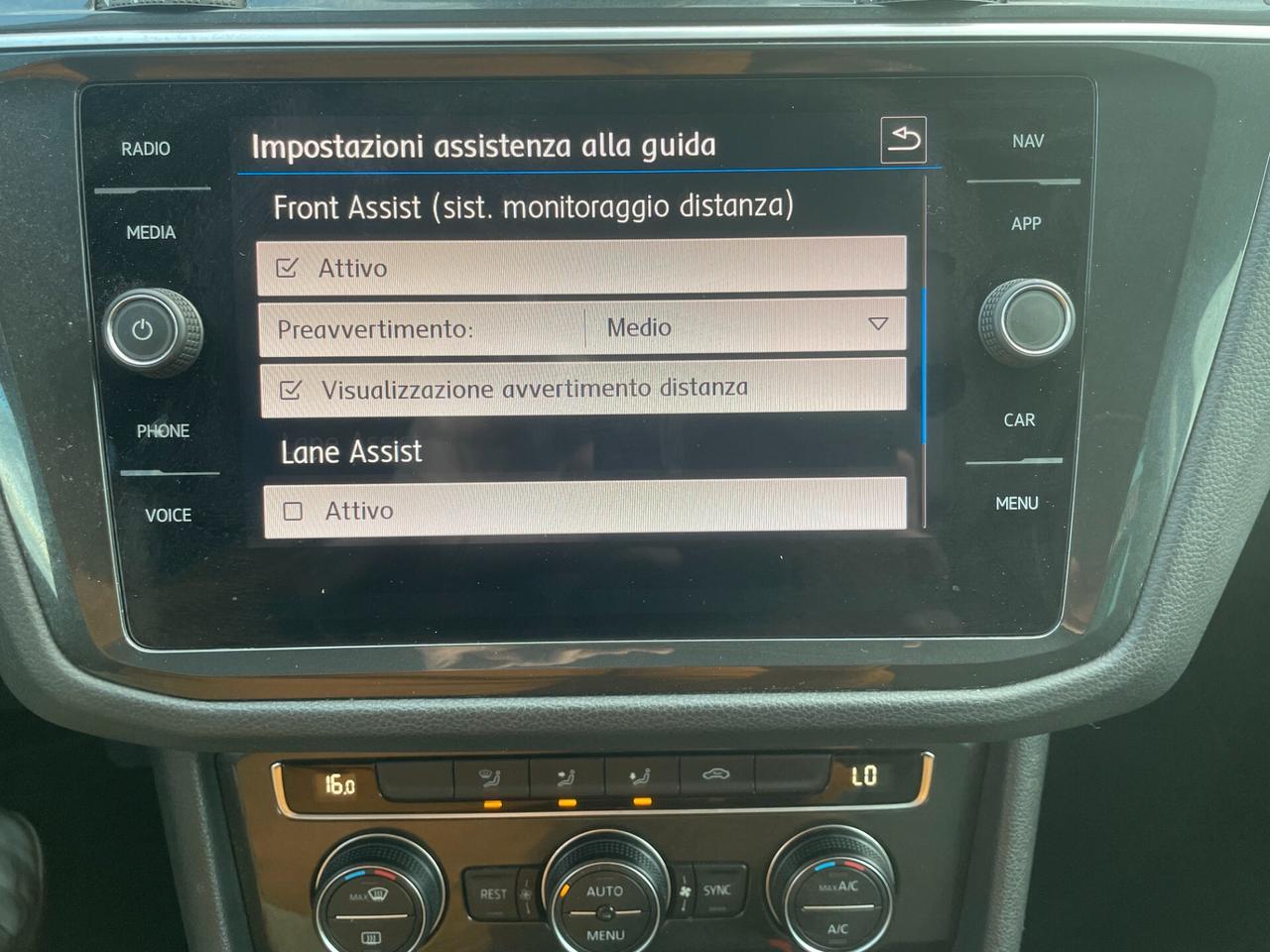 Volkswagen Tiguan 2.0 TDI SCR DSG Business BlueMotion Technology