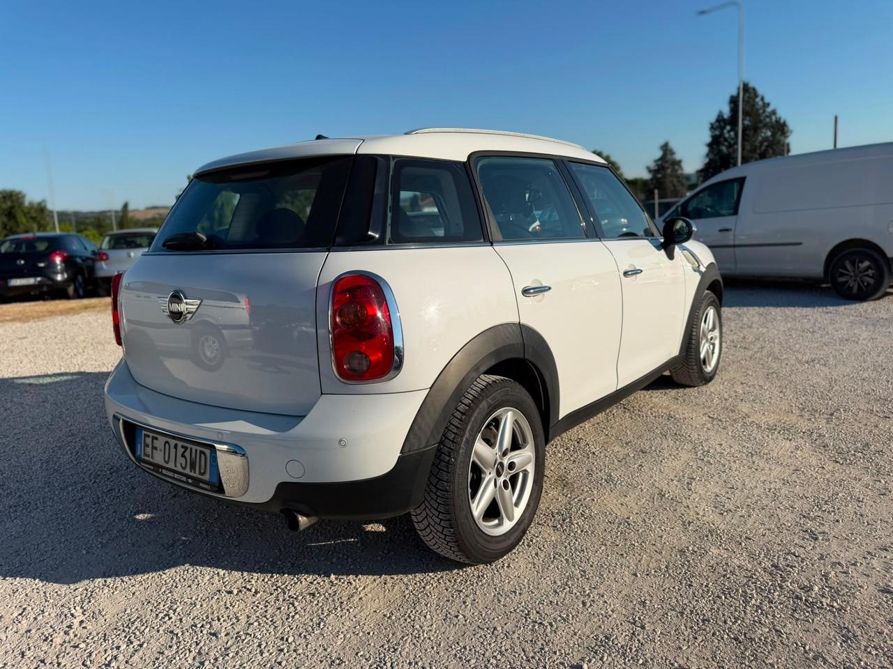 Mini One Countryman 1.6 NEOPATENTATI