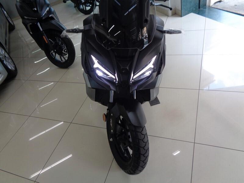 Voge Sfida SR1 125 ADV N.UOVO