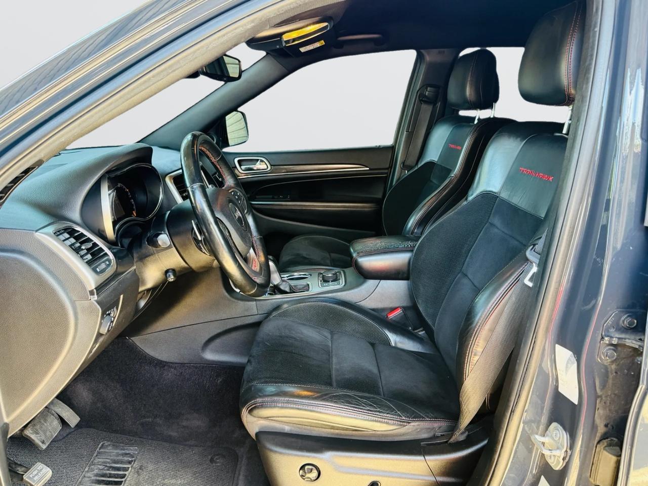Grand Cherokee 2018 3.0 crd V6 Summit s*