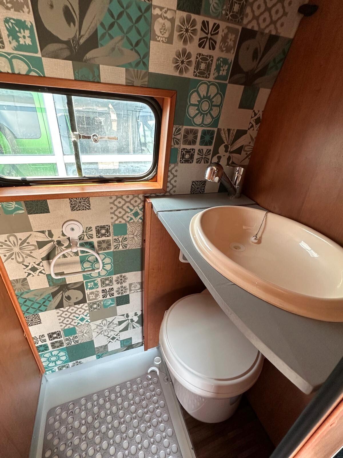 FORD TRANSIT CAMPER