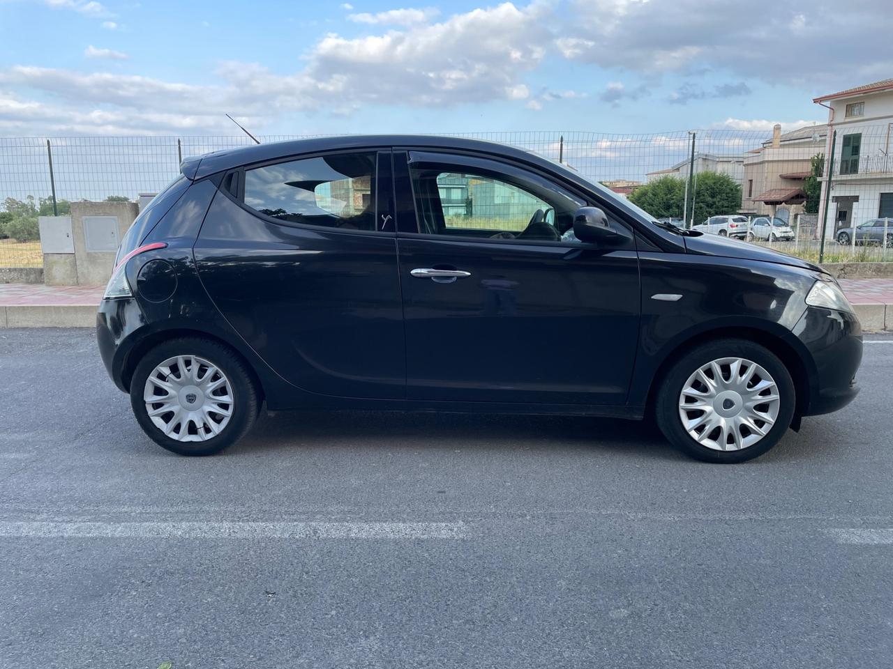 Lancia Ypsilon 1.3 MJT 16V 95 CV 5 porte S&S Platinum