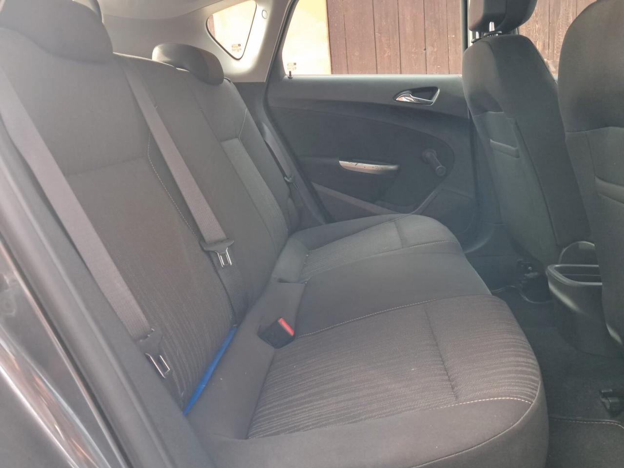 Opel Astra 1.4 Turbo 140CV 5 porte Cosmo benzina