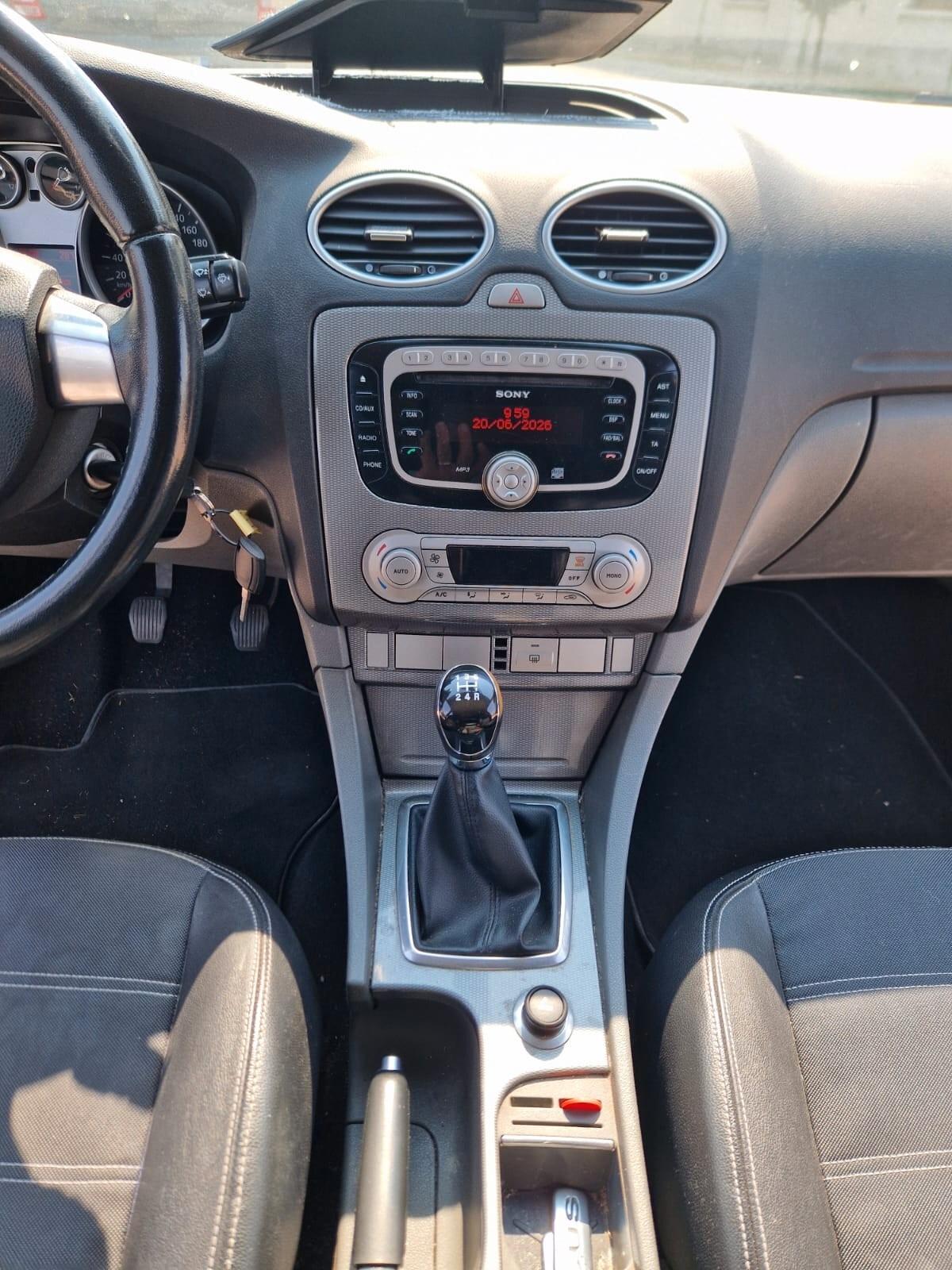 Ford Focus 1.6 TDCi (110CV) 5p. TITANIUM OK NEO PATENTATI